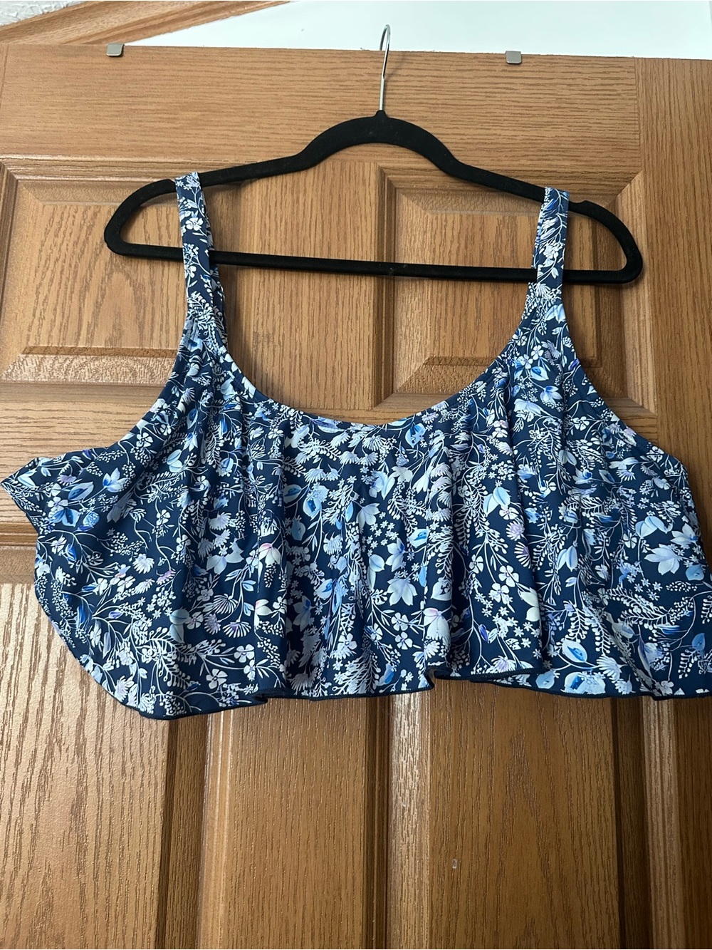 Women’s Navy Blue Floral Ruffle Swim Top